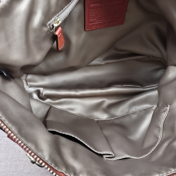 Coach Rust colored Leather Shoulder Bag. Excellent condition. - Picture 6 of 11
